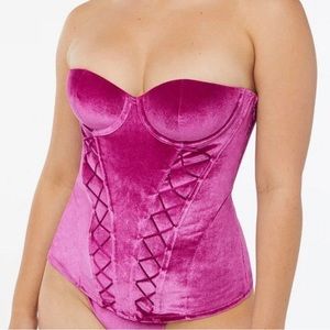 Savage x Fenty Velvet Vixen Corset